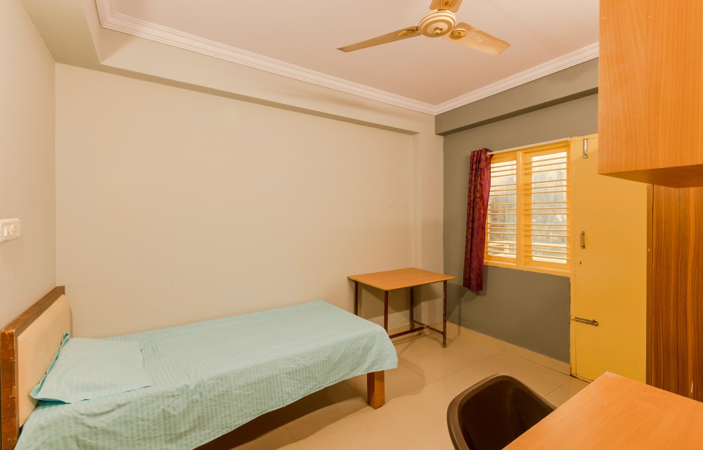 Single Occupancy Room 6
